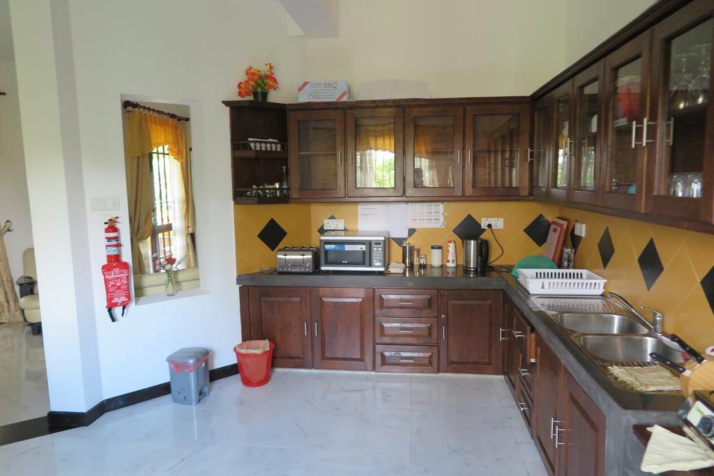 Villa16ฮิกคาดูวา ภายนอก รูปภาพ
